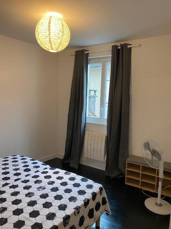 Ravissant Duplex Meuble Tout Confort Hyper Centre St Cere 4 Pers Lit Bb Wifi Gratuit Saint-Céré Exterior foto